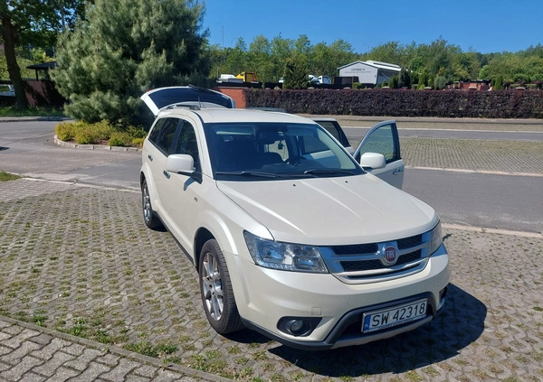 Fiat Freemont cena 42000 przebieg: 245000, rok produkcji 2013 z Świętochłowice małe 191